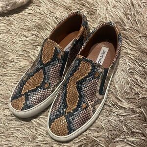 Steve Madden Tan and Black Snake-Print Slip-On Sneakers